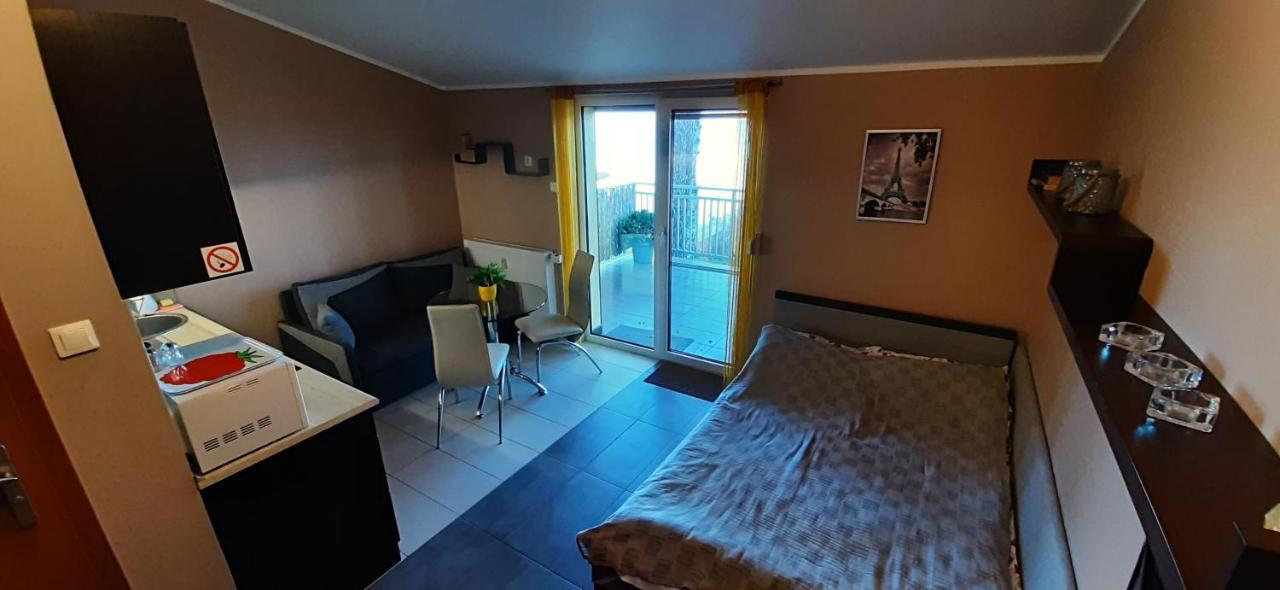 Apartament Sloneczna Radzyń エクステリア 写真
